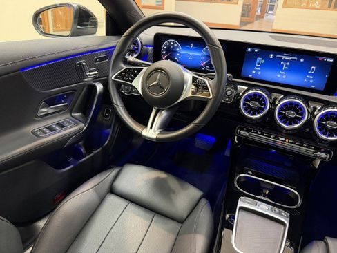 Certified 2025 Mercedes-Benz CLA 250 image 6