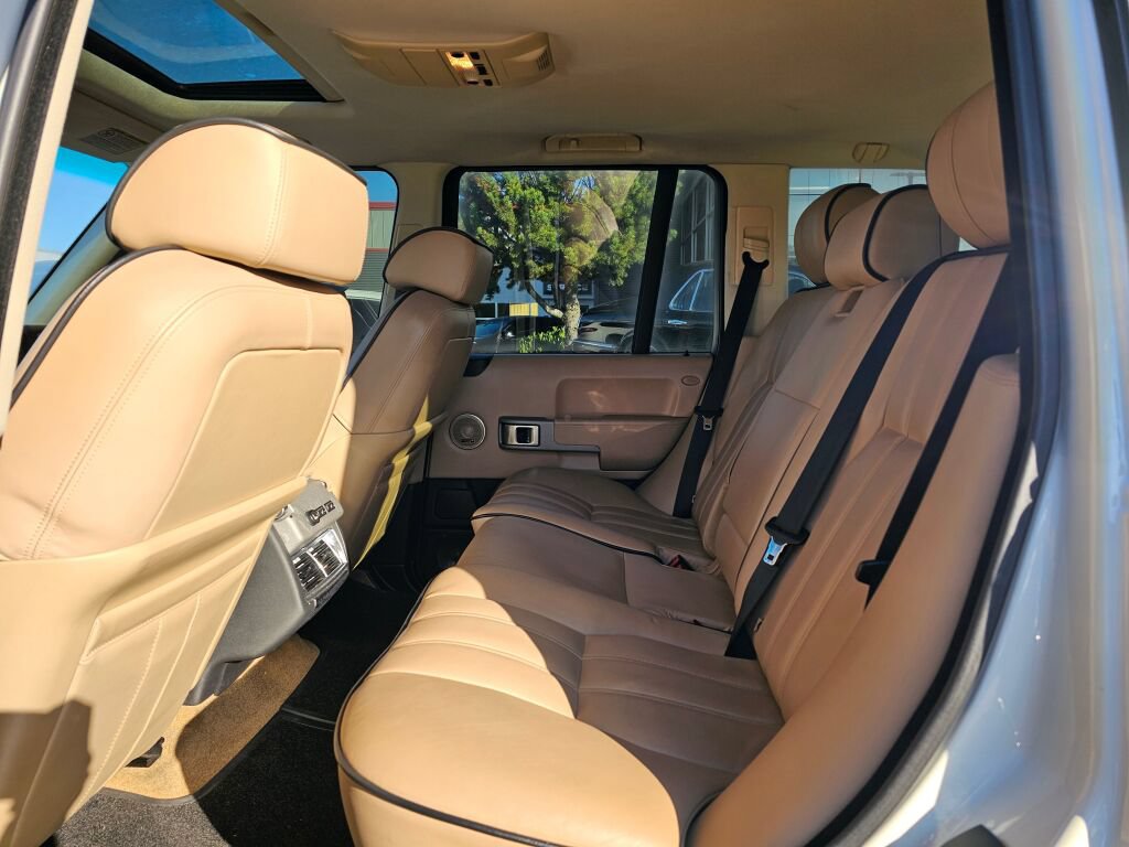 Used 2006 Land Rover Range Rover HSE AWD/4WD image 16