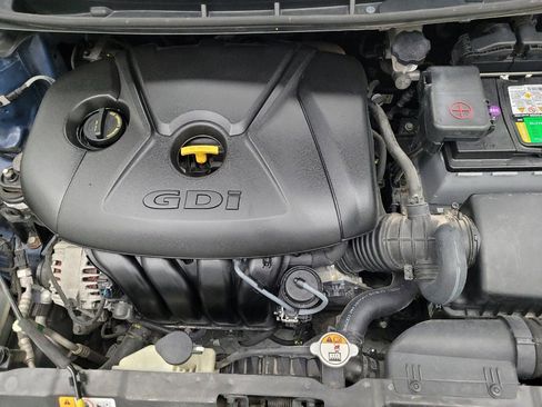 Used 2014 Hyundai Elantra w/ Option Group 2 image 30