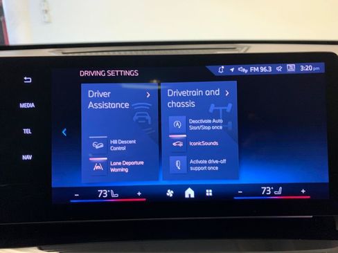 Used 2025 BMW X1 xDrive28i w/ Convenience Package AWD/4WD image 31