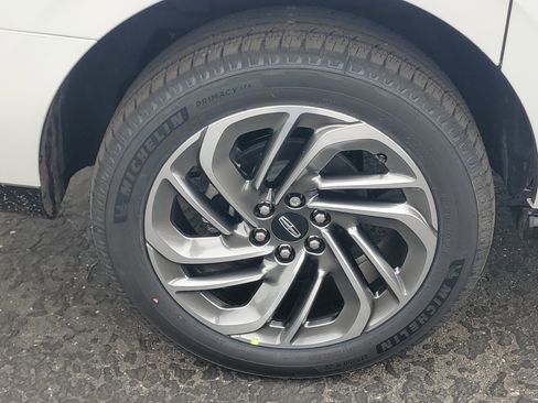 New 2026 Lincoln Navigator L Reserve AWD/4WD image 5