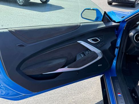 Certified 2024 Chevrolet Camaro ZL1 RWD image 13