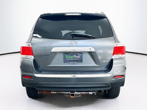 Used 2012 Toyota Highlander Limited w/ Tow Pkg AWD/4WD image 7