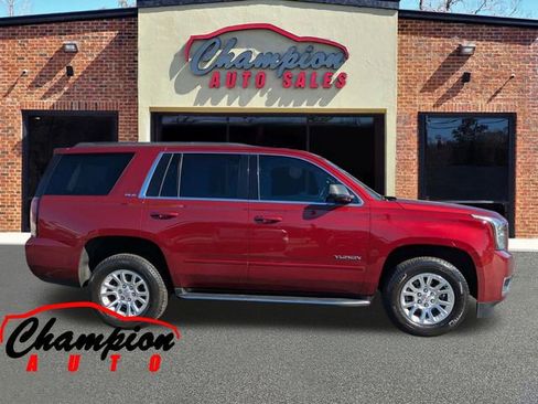 Used 2018 GMC Yukon SLE w/ Convenience Package image 3