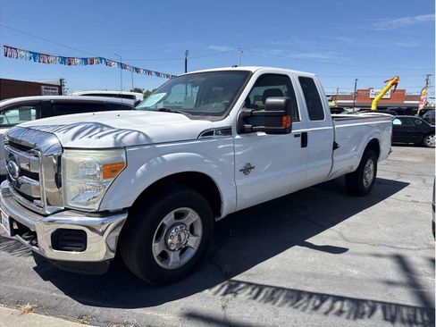 Used 2011 Ford F350 XLT w/ XLT Interior Pkg RWD image 18