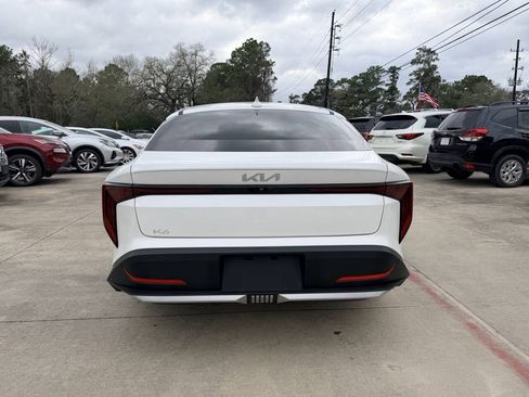 Used 2025 Kia K4 FWD image 6
