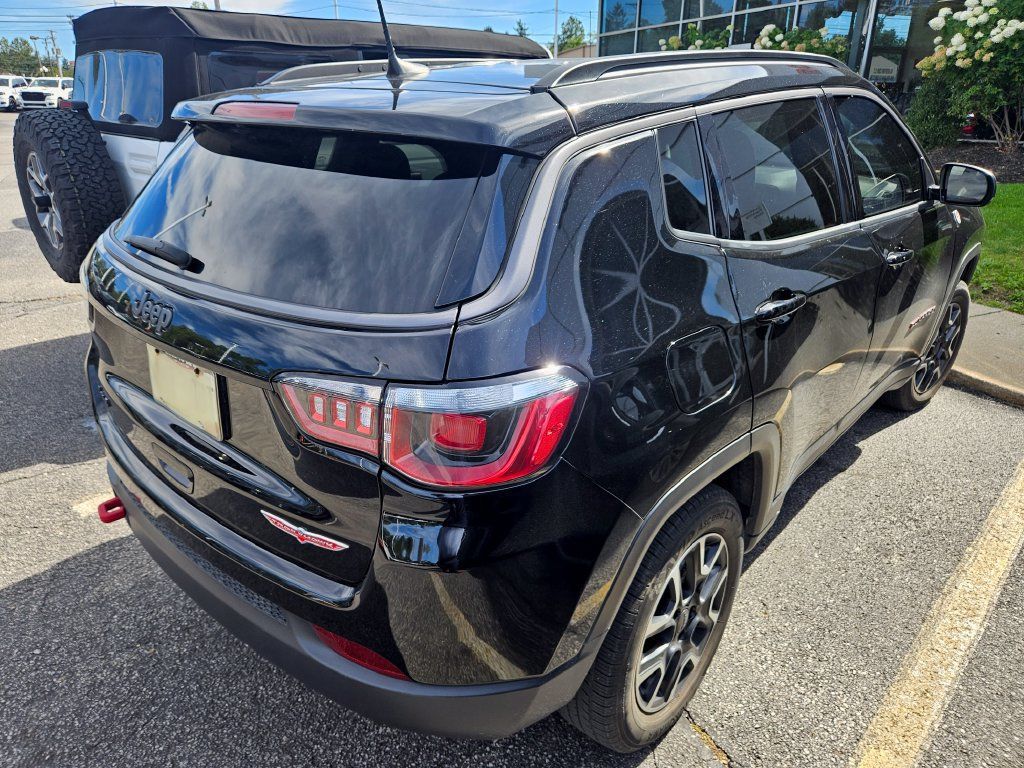 Used 2020 Jeep Compass Trailhawk w/ Cold Weather Group AWD/4WD image 5