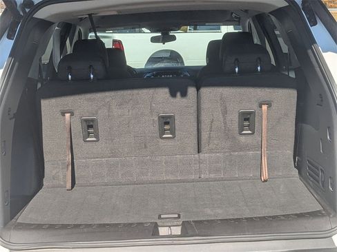 Used 2019 Chevrolet Traverse LT image 31