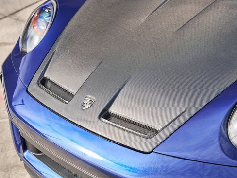 Used 2022 Porsche 911 Turbo S image 7