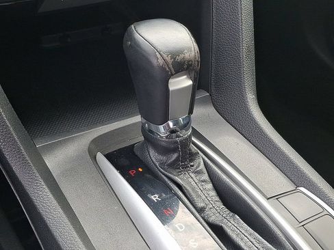 Used 2018 Honda Civic EX-T image 22