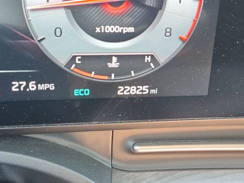 Used 2024 Kia Carnival SX FWD image 18