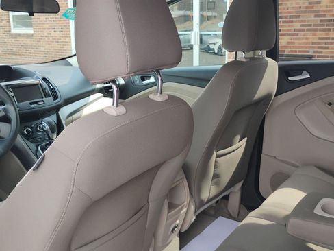 Used 2014 Ford Escape SE image 15