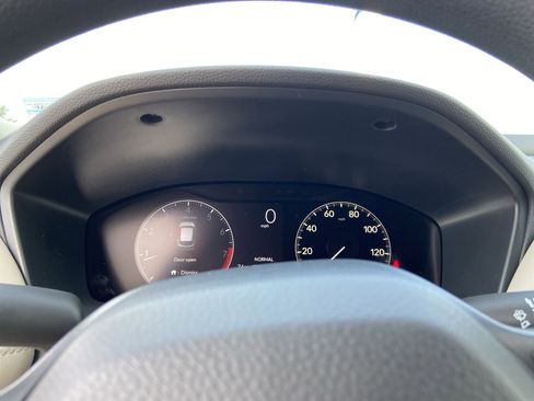 New 2027 Honda HR-V LX image 25