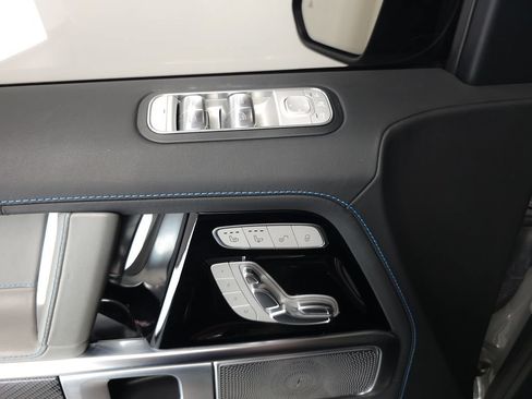 Used 2025 Mercedes-Benz G 580 w/ EQ Technology image 6
