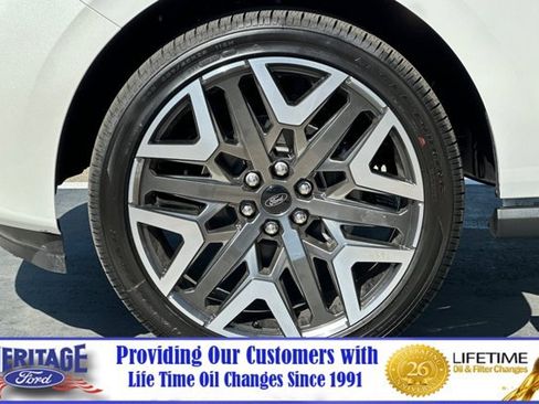 New 2026 Ford Expedition Max Platinum w/ Platinum Ultimate Package AWD/4WD image 27