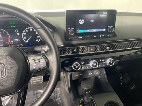 Used 2024 Honda Civic Sport image 15