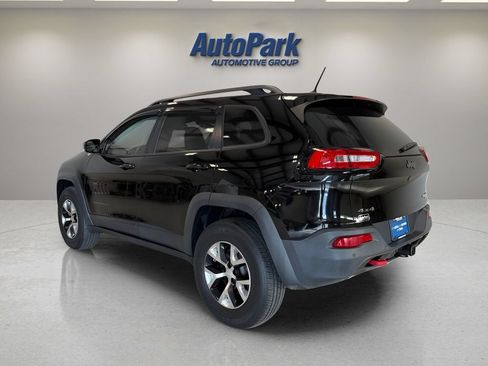 Used 2018 Jeep Cherokee Trailhawk w/ Quick Order Package 27L AWD/4WD image 5