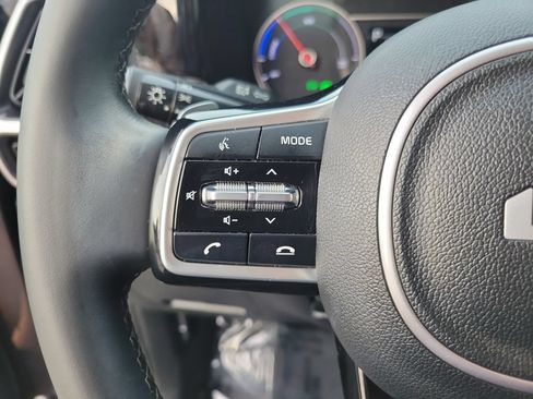 Used 2022 Kia Sorento S FWD image 26