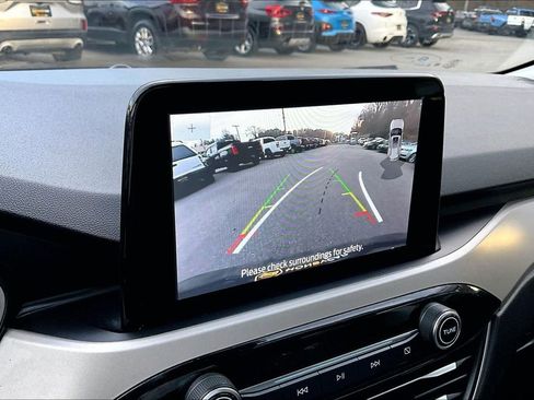 Used 2021 Ford Escape SE image 14