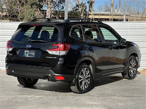 Used 2019 Subaru Forester Limited w/ Popular Package #3 image 10
