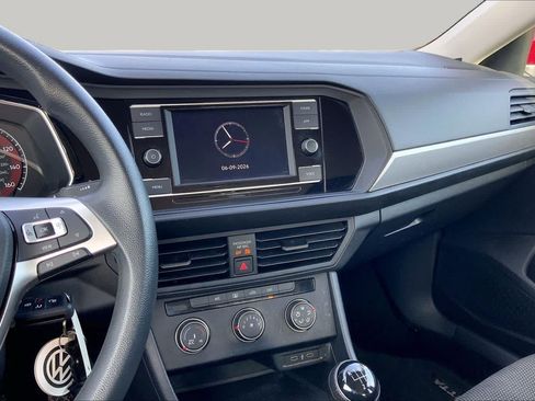 Used 2021 Volkswagen Jetta S FWD image 7