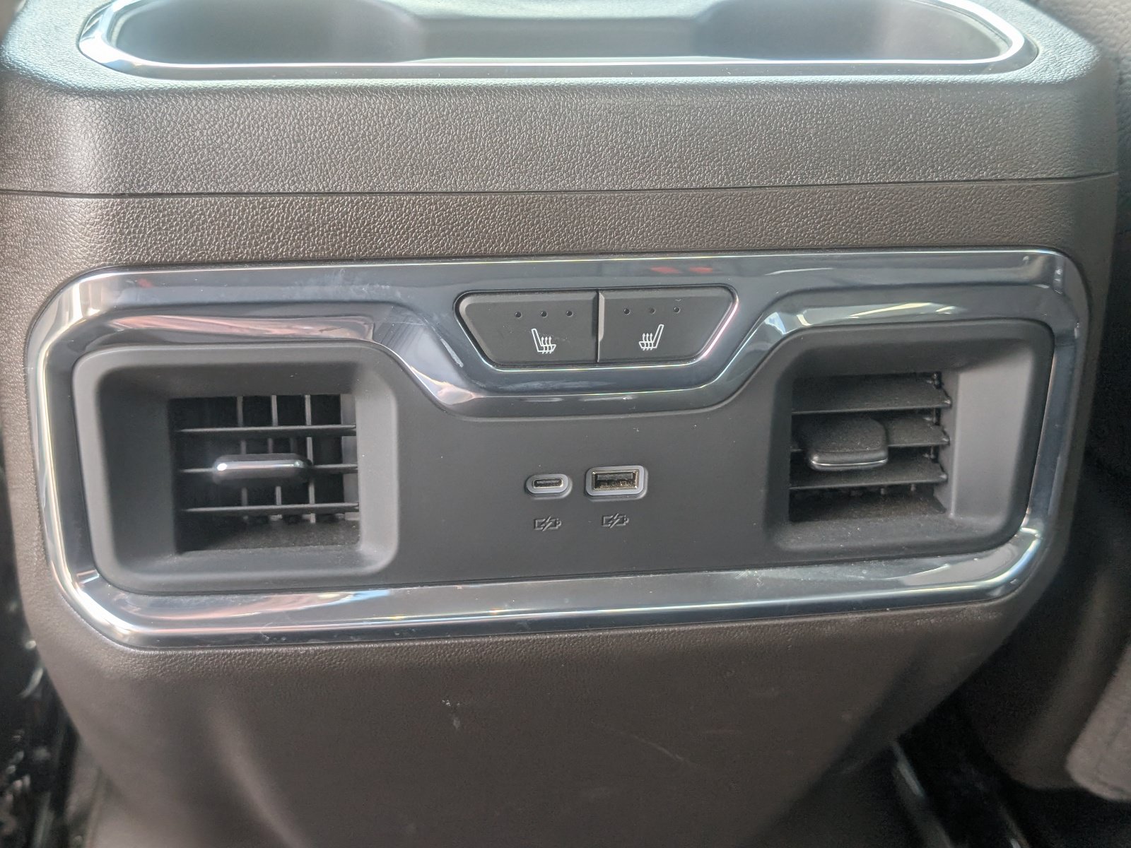 Used 2025 GMC Sierra 2500 Denali AWD/4WD image 30