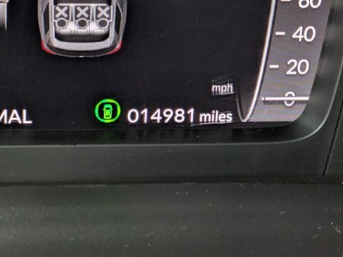 Certified 2025 Honda Pilot Black Edition image 16