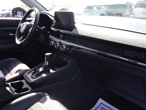 Used 2025 Honda CR-V EX-L image 8