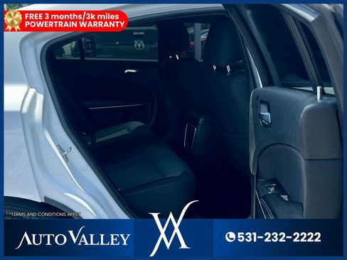 Used 2022 Dodge Charger SXT RWD image 25