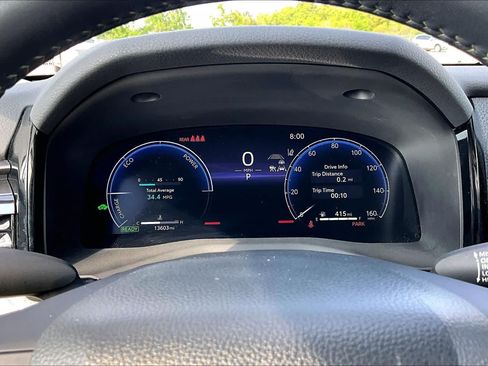 Used 2025 Toyota Camry XLE AWD/4WD image 26