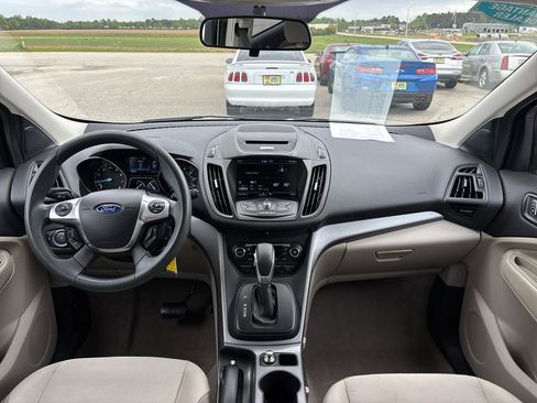 Used 2014 Ford Escape SE w/ Equipment Group 201A image 12