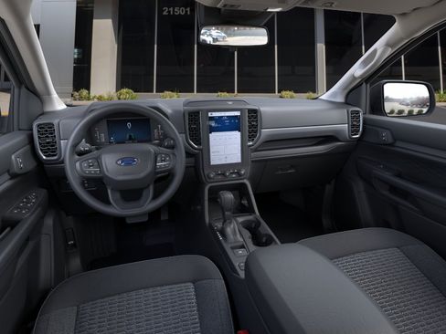 Used 2025 Ford Ranger XL w/ Trailer Tow Package RWD image 9