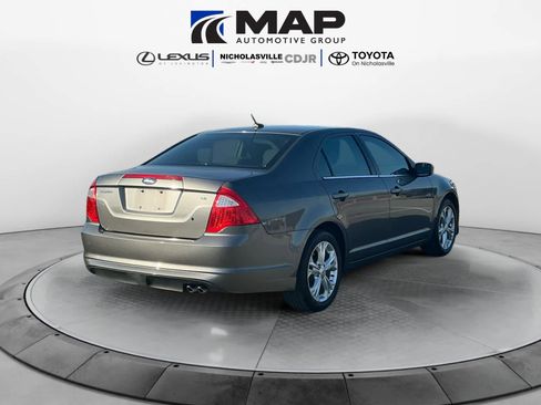 Used 2012 Ford Fusion SE image 5