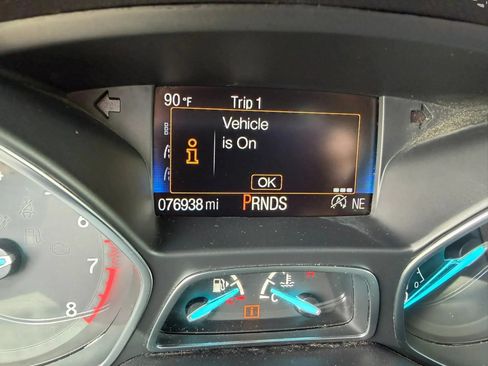 Used 2018 Ford Escape SE FWD image 18