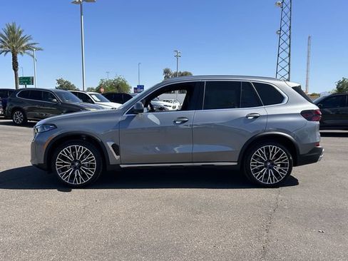 Used 2026 BMW X5 xDrive40i w/ Climate Comfort Package AWD/4WD image 9