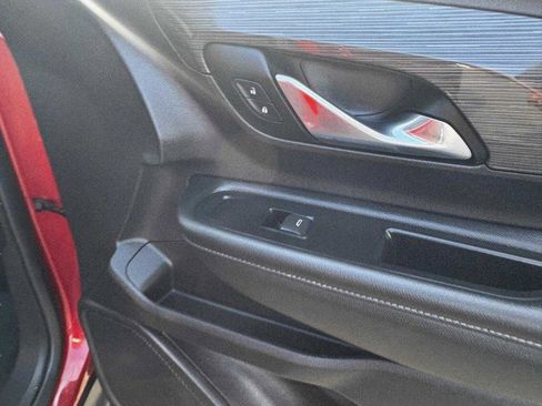 Used 2024 GMC Terrain SLE image 53