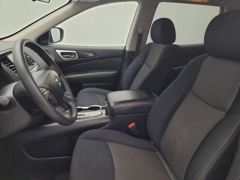 Used 2018 Nissan Pathfinder S FWD image 17