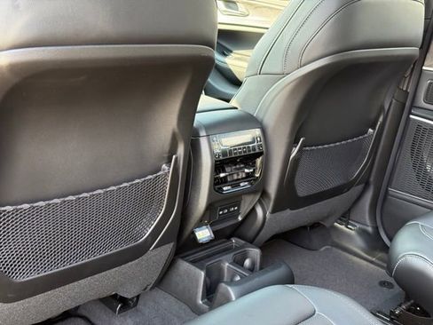 New 2026 Jeep Grand Cherokee L Limited w/ Luxury Tech Group II AWD/4WD image 28