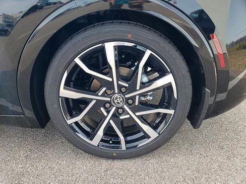 New 2026 Toyota Prius Plug-In Hybrid image 20