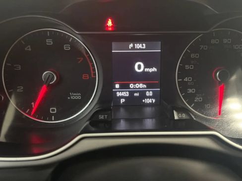 Used 2015 Audi A4 2.0T Premium w/ Audi MMI Navigation FWD image 11