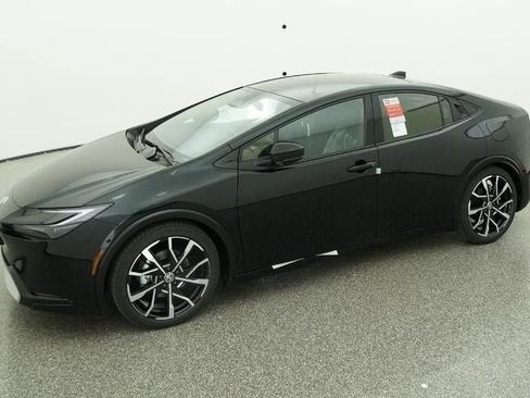 New 2026 Toyota Prius XSE Premium image 2