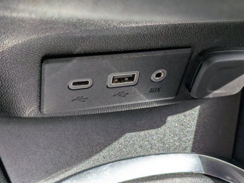 Used 2023 Chevrolet Malibu LT image 19