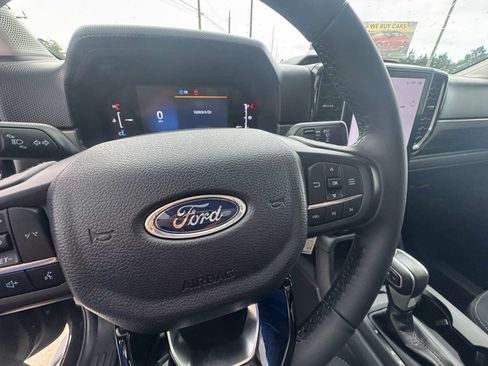 Used 2025 Ford Ranger XLT w/ Equipment Group 301A High RWD image 15
