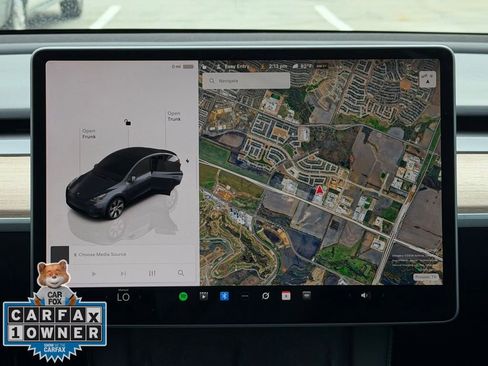 Used 2023 Tesla Model Y Long Range image 14