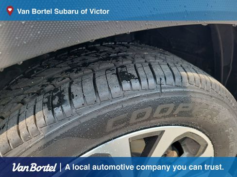 Certified 2023 Subaru Forester Limited AWD/4WD image 10