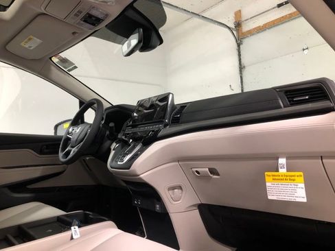 New 2026 Honda Odyssey EX-L image 15