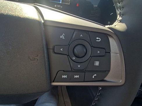 New 2026 Nissan Sentra SV w/ SV Convenience Package FWD image 17