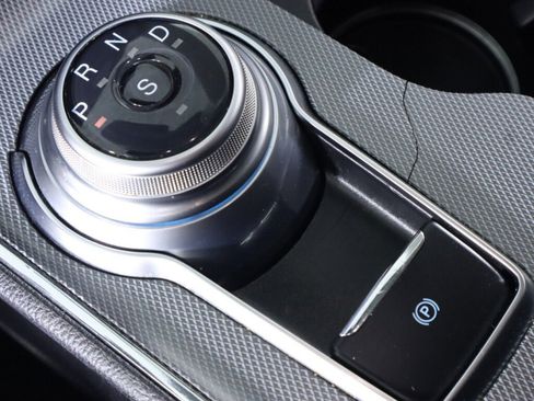 Used 2022 Ford Edge Titanium image 24