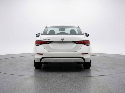 Used 2025 Nissan Sentra SV FWD image 7
