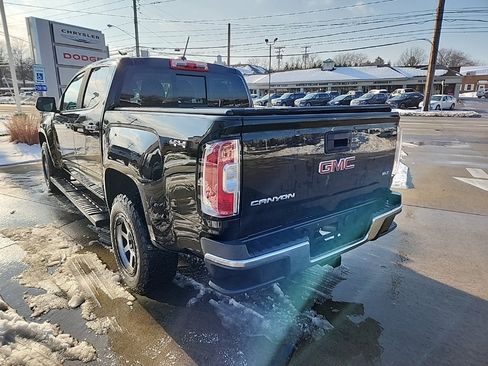 Used 2017 GMC Canyon SLT w/ Driver Alert Package image 11